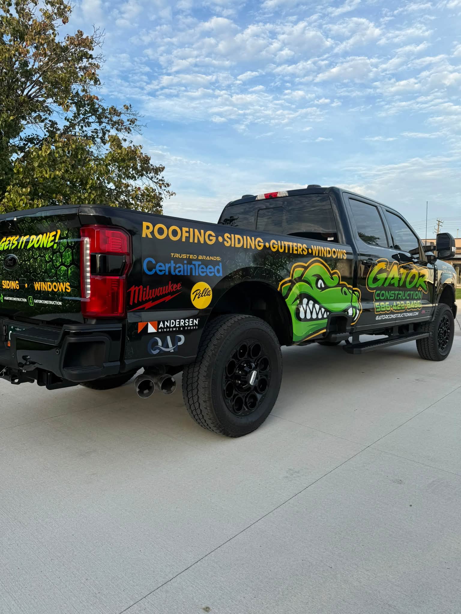 Gator Construction truck